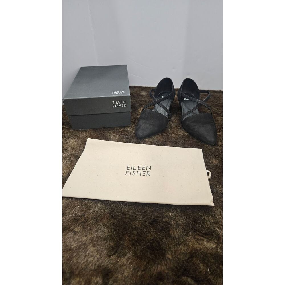 Eileen Fisher Black Suede Pointed Toe Criss Cross Flats Size 8M - Picture 9 of 10
